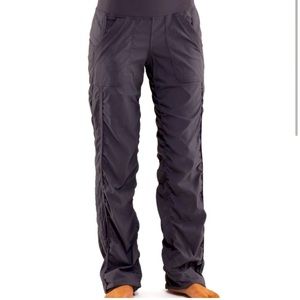 LULULEMON Quick Step Pants